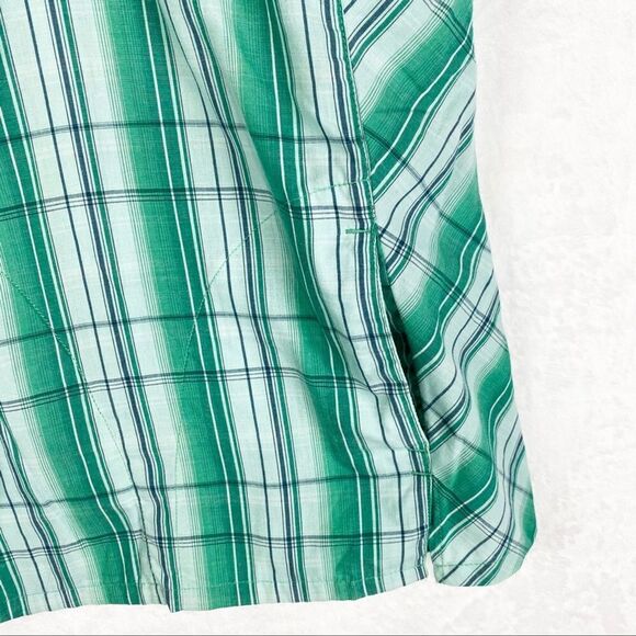 Greys Anatomy Barco Green Plaid Scrub Short Sleeve - Picture 4 of 6